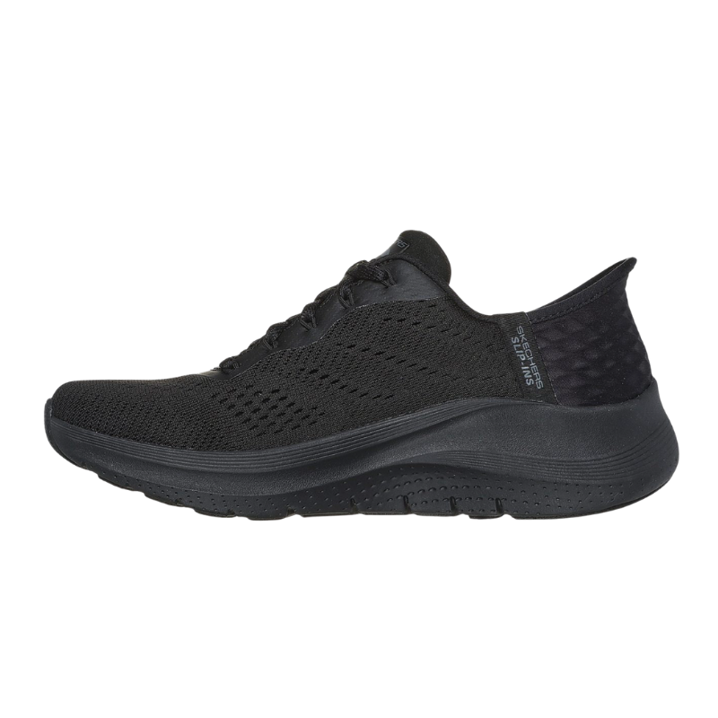 Skechers bred slip-in damesneaker - Svart